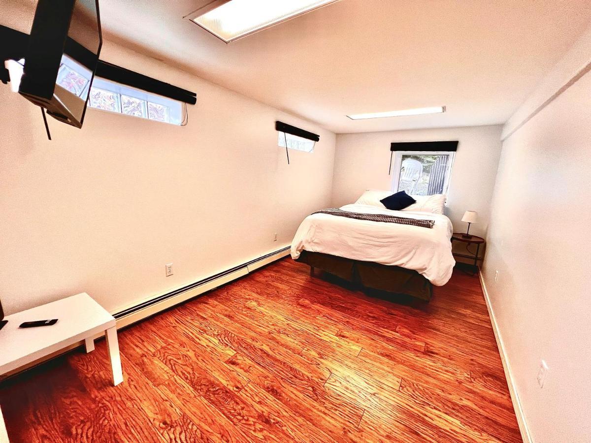 Newly Remodeled Spacious Units, Minutes From Mountains, Inlet, Downtown And Airport أنكوراج المظهر الخارجي الصورة